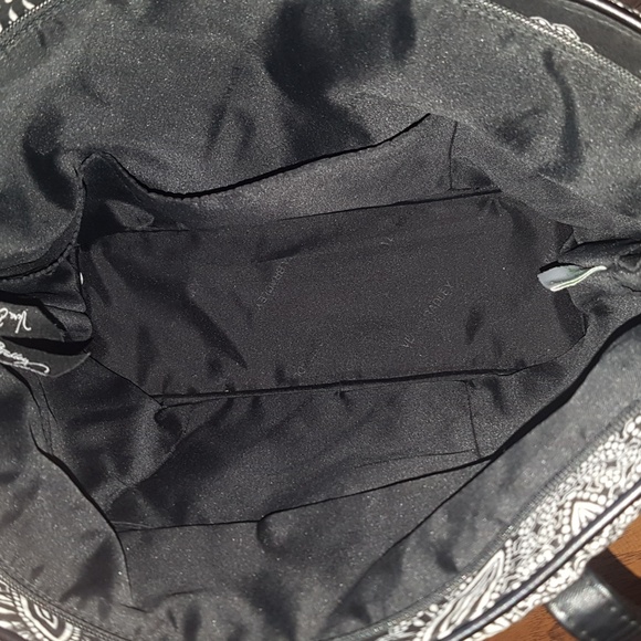 Vera Bradley Black White Floral Quilted Tote Bag with Zipper - Picture 4 of 16